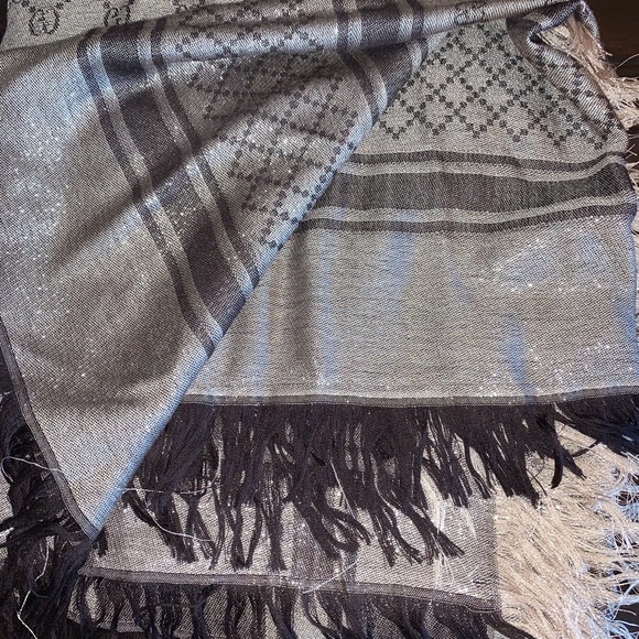 Gucci scarf - Picture 4 of 8